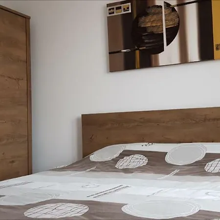 Alessandra Apartment